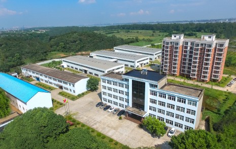 湖北昌利公司連續(xù)25年榮獲“守合同重信用企業(yè)”，始終將誠信經(jīng)營放在第一位！