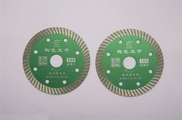 瓷磚切割片百科:你家廚房的臺面出現(xiàn)變色怎么辦?